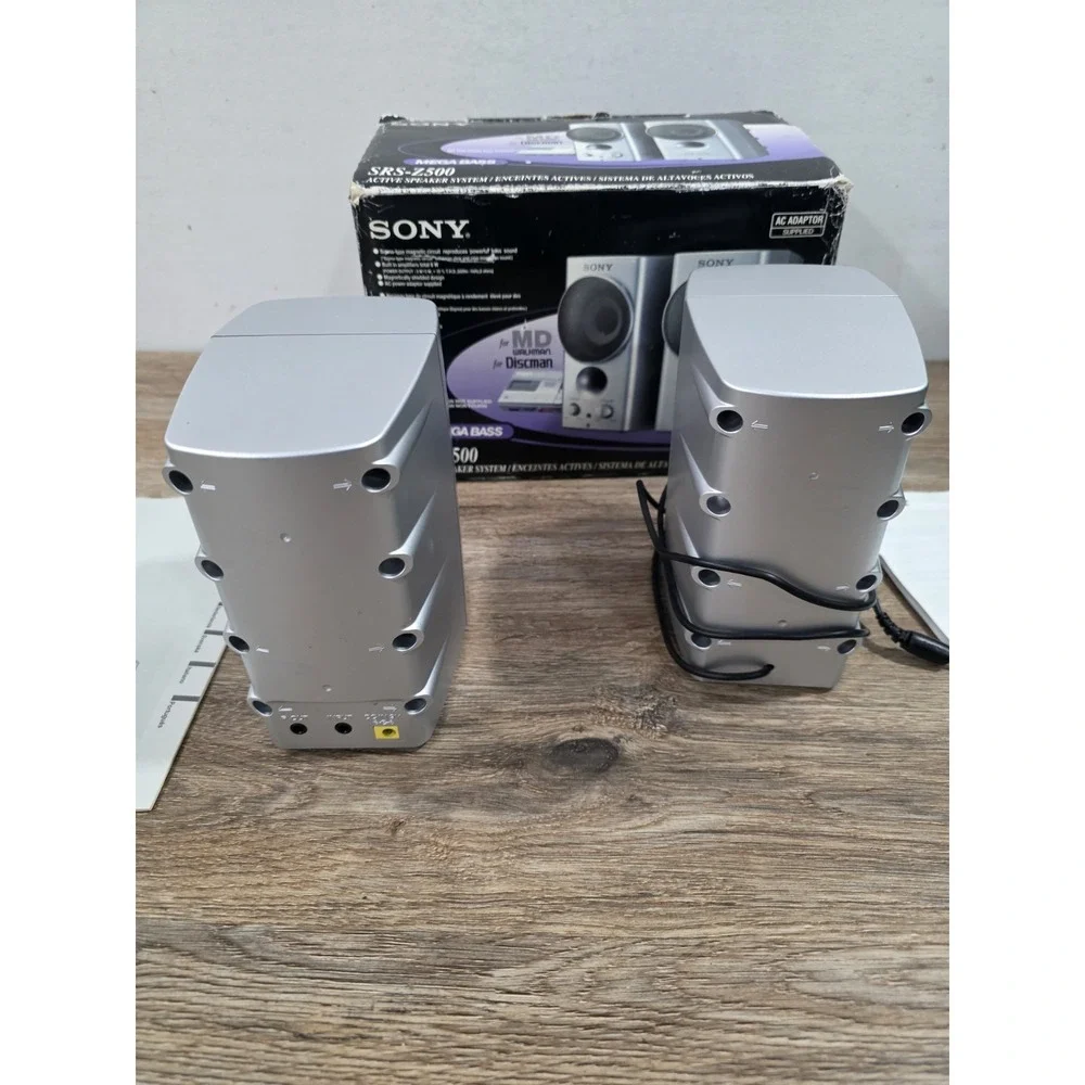 Vintage Sony SRS-Z500 Speakers New In Box Walkman Discman
